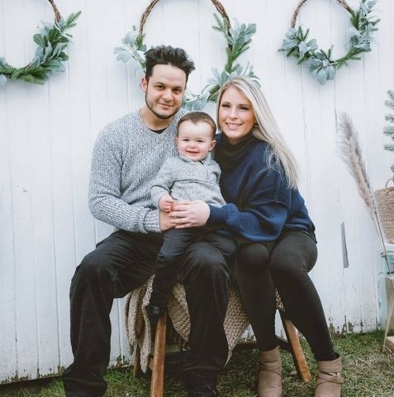 Meet your Posher, Tiffany - Picture 1 of 1